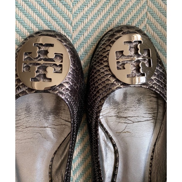 TORY BURCH Snakeskin Leather Logo Ballet Flats - Picture 7 of 13